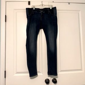 Isabel maternity blue jeans